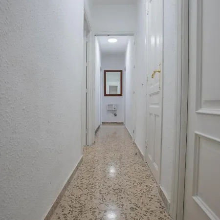 Cepero Center 2 *