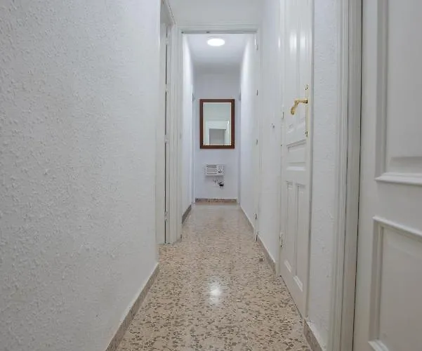 Cepero Center 2 *